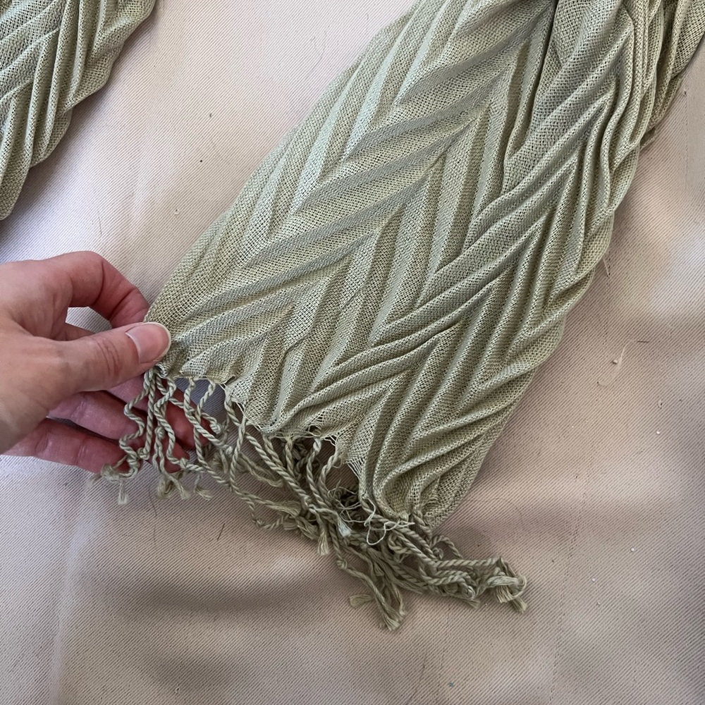 Scarf - Picture 2 of 2
